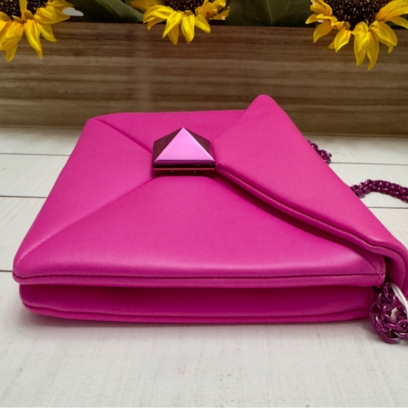 VALENTINO GARAVANI PINK PP Leather Clutch Bag One Stud Chain Strap - Picture 2 of 8